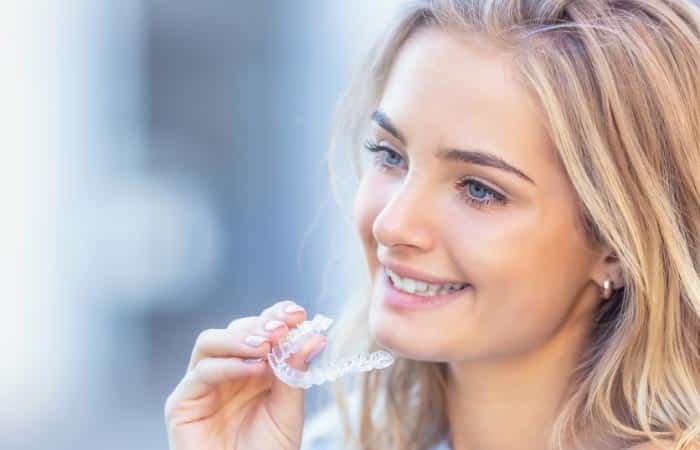 Invisalign is an increasingly popular orthodontic treatment– and with good reason! Invisalign allows wearers to straighten teeth discreetly and conveniently, with much fewer trips to the orthodontist.