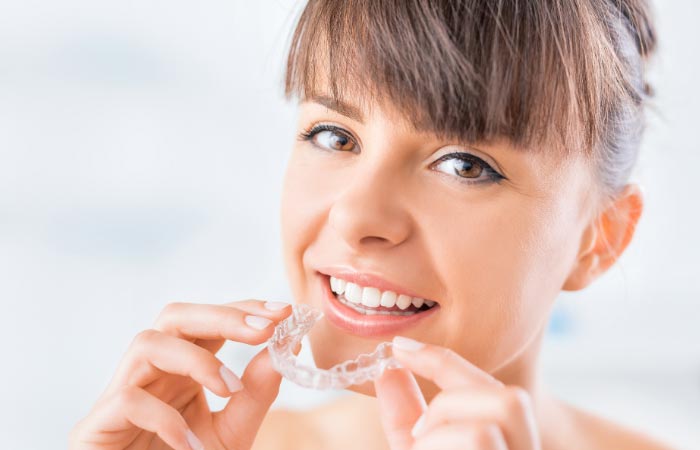 Invisalign is an increasingly popular orthodontic treatment– and with good reason! Invisalign allows wearers to straighten teeth discreetly and conveniently, with much fewer trips to the orthodontist.