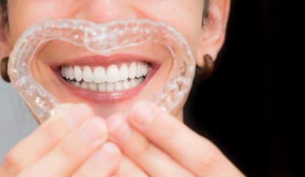 Invisalign is an increasingly popular orthodontic treatment– and with good reason! Invisalign allows wearers to straighten teeth discreetly and conveniently, with much fewer trips to the orthodontist.